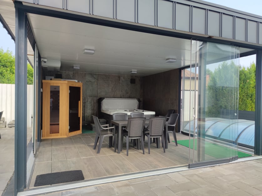 Mobirise Website Builder