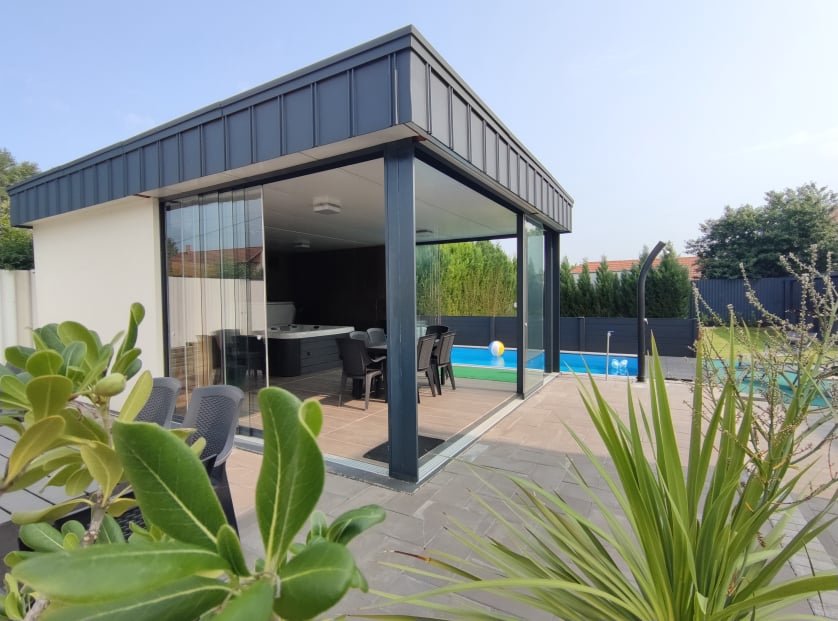 Mobirise Website Builder